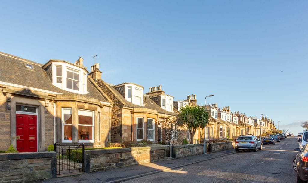 Estate Agents Lochend Edinburgh